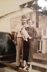 1935 Mother-daddy-Betty